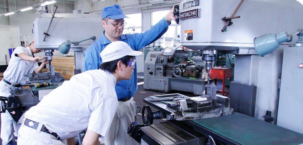 機械材料創造科