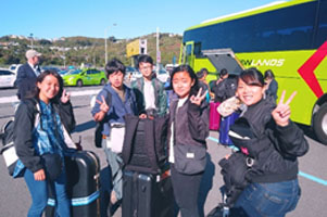 堺高校　国際交流　ウエリントン